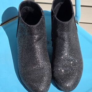 Cat & Jack Bree Girls' Black Glitter Ankle Side Zipper Boots